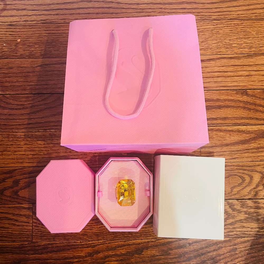 Swarovski Lucent Cocktail Ring Yellow NWT+Box